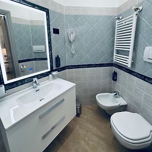 Superior Deluxe King Room